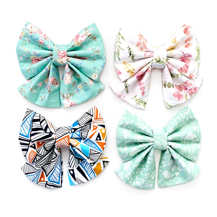 Sailor bows